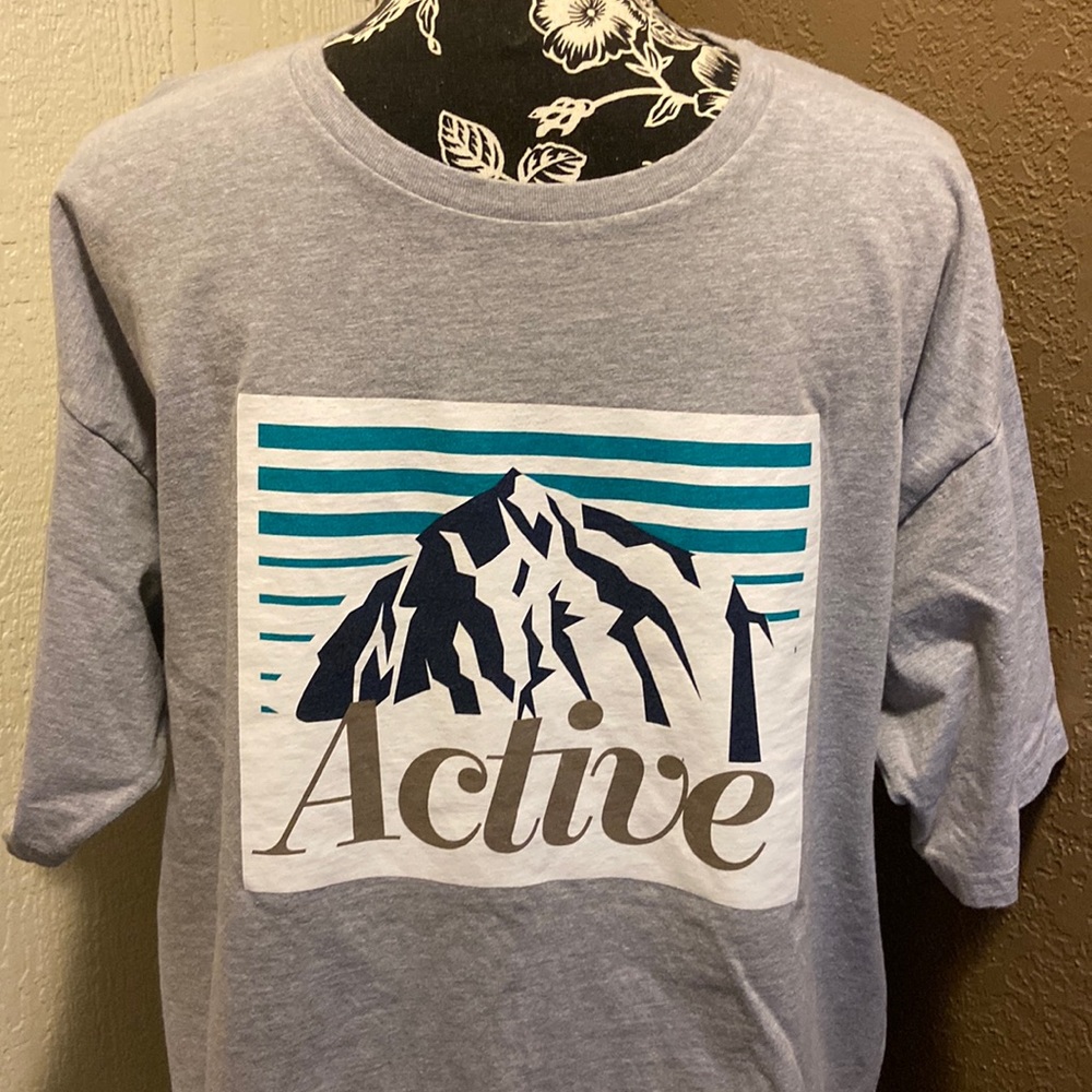 NWOT Active Ride Shop tee